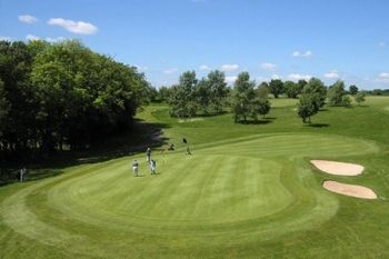 Wycombe Heights Golf Club: 18-Holes Plus Burger For Two £15 (59% Off)