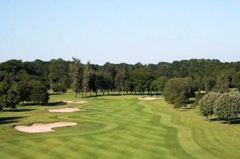 Hoebridge Golf Centre: 18 Holes For Two With Cheeseburger Each for £15 (65% Off)