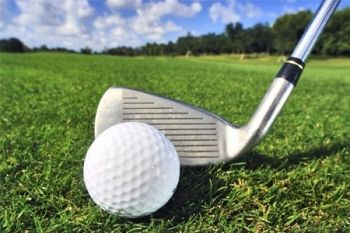 Paul Roberts Golf Centre: Two 30-Minute PGA Pro Lessons for £12 (70% Off)