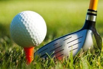 Maywood Golf Club: 18 Holes With Refreshments For Two or Four from £25 (57% Off)