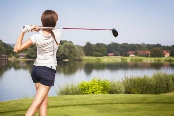 £18 for three 1-hour beginner golf lessons, £36 for six 1-hour intermediate lessons OR four 90min lessons at Oakmere Park Golf Club
