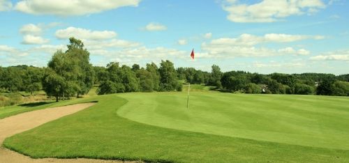 £16 for a golf day pass and a filled roll for one person, £27 for two people at Callander Golf Club - save up to 60%